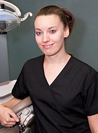 Angelina - ID Dental - Assistant